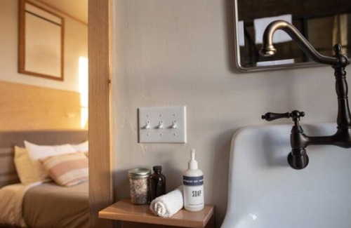 Samoa Apartment | Social Club Suite 9