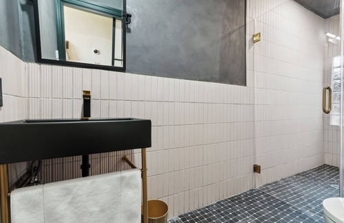 Center City East Hotel | Society Hill Hotel