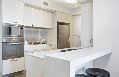South Brisbane Apartment | Soda Apartments by CLLIX