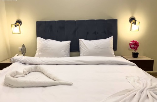 Giza Bed & Breakfast | Sofia Pyramids Hotel