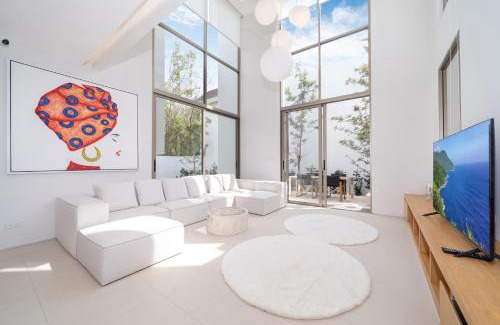Thep Kasattri Villa | Sofia Villa Phuket