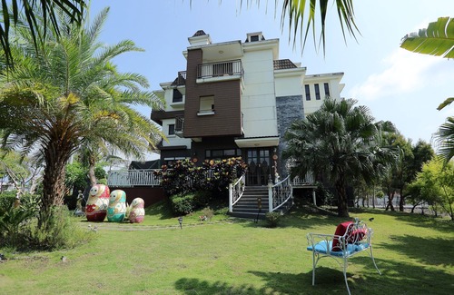 Dongshan Bed & Breakfast | Sofia Villa