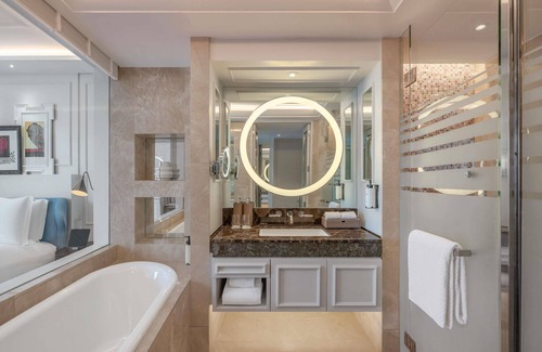 Nana Hotel | Sofitel Bangkok Sukhumvit