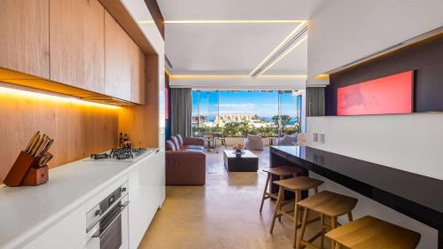 Alta Vista Apartment | SoHo PV - 105