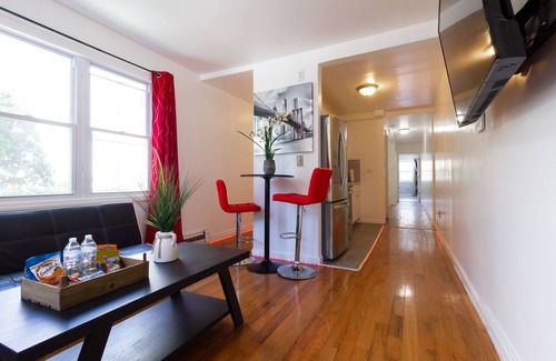 East New York Apartment | Soho-Stunning 2-Bedrooms Duplex Apartment in Brooklyn, NY