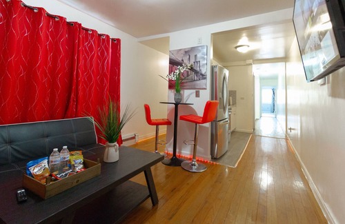 East New York Apartment | Soho-Stunning 2-Bedrooms Duplex Apartment in Brooklyn, NY