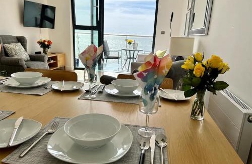 Ramsgate Apartment | SoHot Stays Royal Sands Seaview Apt Free Parking Sleeps 4