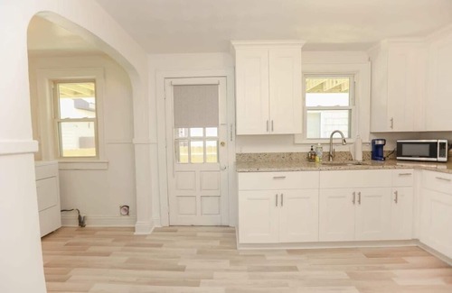 Willoughby Spit Apartment | Sojourn Bayfront 2 BR