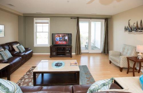 Sandbridge Apartment | Sojourn Sanctuary 2 Bedroom Sleeps 7