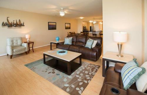 Sandbridge Apartment | Sojourn Sanctuary 2 Bedroom Sleeps 7