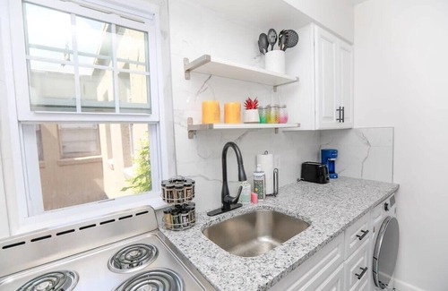 Cottage Line Apartment | Sojourn | The Anchor Breeze | 1 BR
