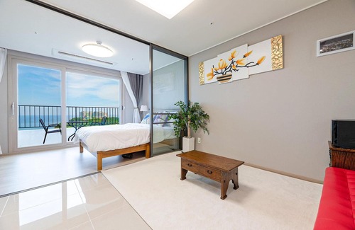 Sokcho House | Sokcho Thebluetera Pension