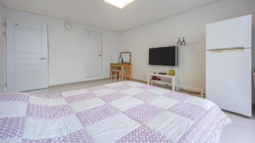Sokcho House | Sokcho World Pet-Friendly (Paid) Pension