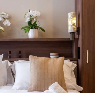 Saint-Mande Apartment | Sol hotel St Mande - 2 personnes - 22