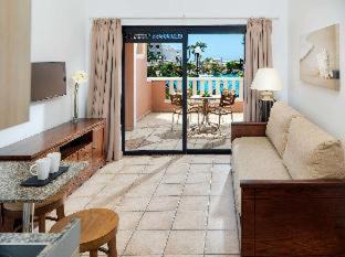 Costa Adeje Apartment | Sol Sun Beach Apartamentos