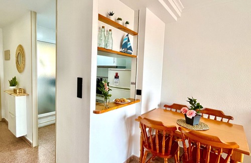 Els Arenals del Sol Apartment | Sol y Dunas Home by Gloove
