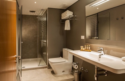 Providencia Hotel | Solace Hotel Santiago