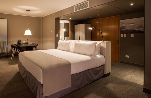 Providencia Hotel | Solace Hotel Santiago