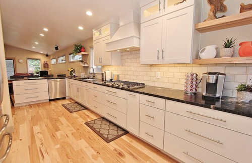 Southeast Boise House | Solar Powered Family Oasis near Boise State, Downtown, River and Greenbelt.