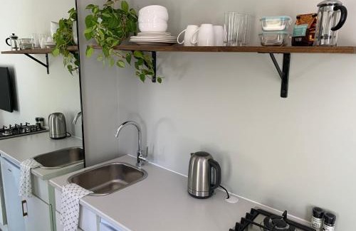 Constantia Apartment | SOLAR POWERED - Heart of Constantia2