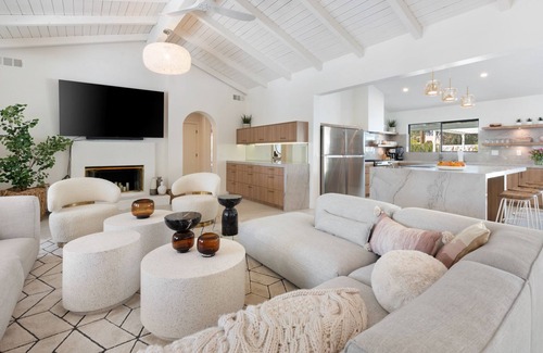 Racquet Club West House | Solaris - Modern Mediterranean Estate with Pool, Spa and Fire Pit