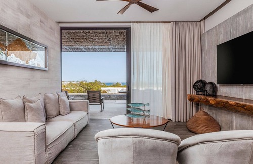 San Jose del Cabo Hotel | Solaz, A Luxury Collection Resort, Los Cabos a Marriott Hotel