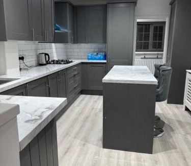 Burslem House | Sole Diamond Home
