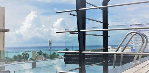 12th Street Apartment | Sole Suites