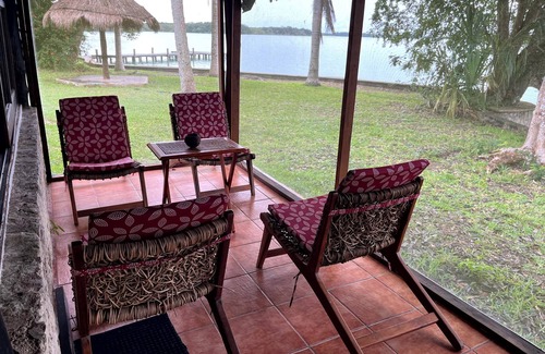 Huay-Pix Villa | Soleada villa al pie de Laguna Milagros, a minutos de Chetumal y Bacalar