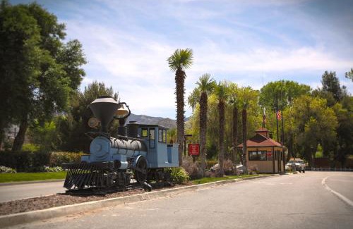 Acton Resort | Soledad Canyon Studio Cabin 19