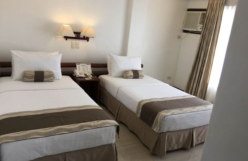 Tagbilaran Hotel | Soledad Suites