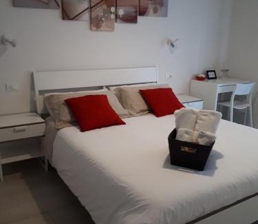 San Donato House | SoleLuna Fiera 6 Rooms