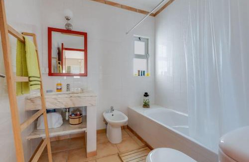 Vale de Centianes Apartment | SOLEMAR - Ocean view 1 bedroom apart for 4 in Carvoeiro