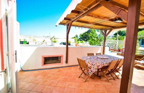 Le Forna House | Solemareponza Casa dell'Acqua
