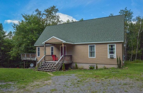 North Glade Hills House | Solitude