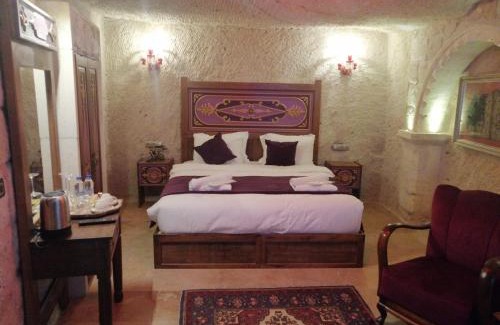 Ortahisar Hotel | Solo Cave Suites