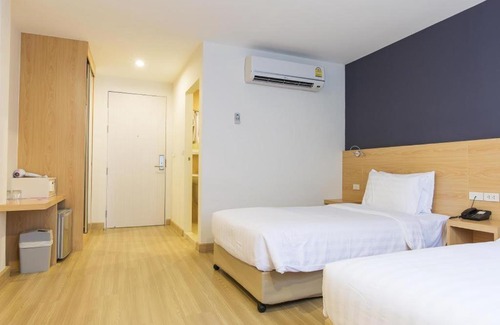 Phra Khanong Hotel | Solo Express Sukhumvit 81