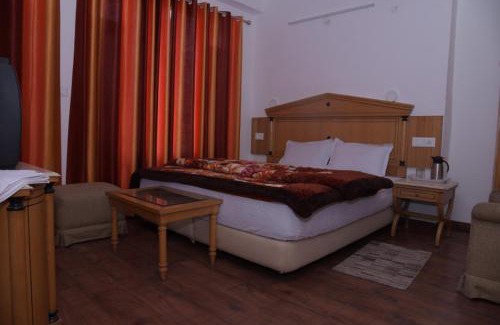 Shimla Hotel | Solo Home