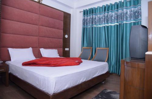 Shimla Hotel | Solo Home