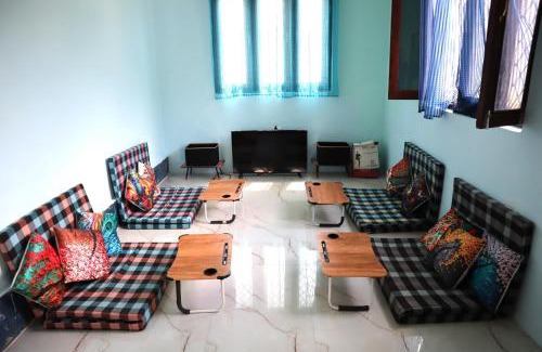 Majkhali House | Solo Travelers Club