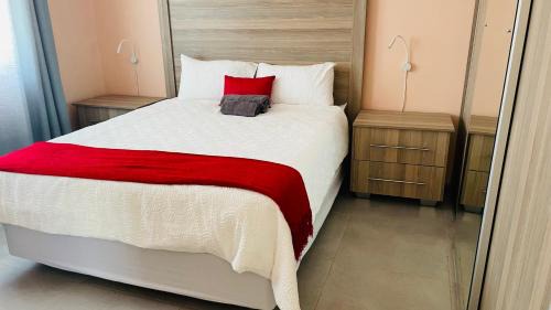 Emalahleni Apartment | SolPlace self catering