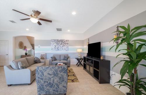 Loughman Resort | Solterra Resort 11 Bed 9 baths