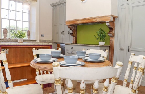 Martin House | SOLTON MANOR, family friendly in St Margaret's At Cliffe