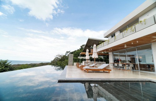 Playa Santa Teresa Villa | Soluna Villas