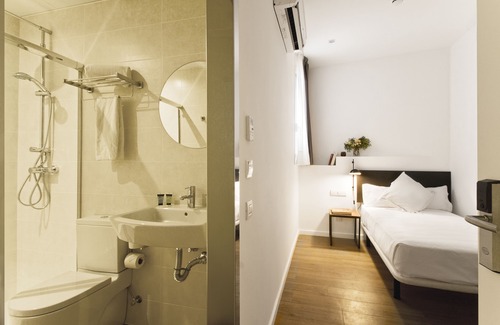 Sant Pere House | Som Nit Triomf