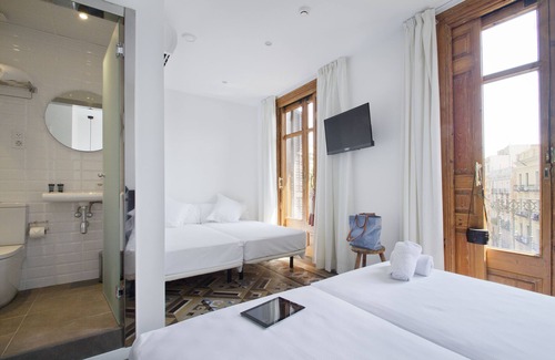 Sant Pere House | Som Nit Triomf