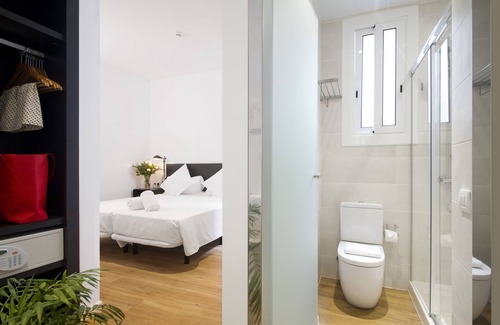 Sant Pere House | Som Nit Triomf