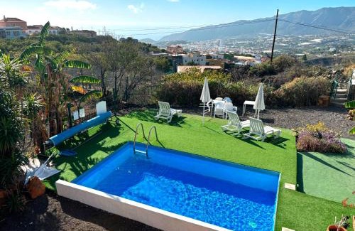 El Paso House | Sombrero de Pico A