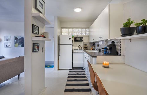 Twin Palms House | Some like it Hot: @ the Ocotillo Lodge Bungalow
