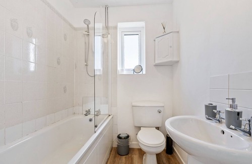 Highbridge House | Somerset Cosy Holiday Stay